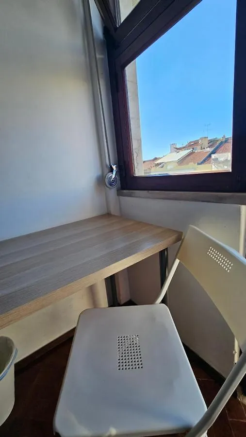 Alloggio in famiglia Single Or Double Room With Balcony Close To Alameda Metro! Lisbona Portogallo